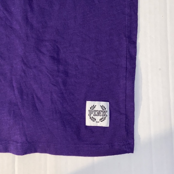 PINK Victoria’s Secret XS Women’s V-Neck Short Sleeve KSU Wildcats Tee Shirt - Picture 5 of 6